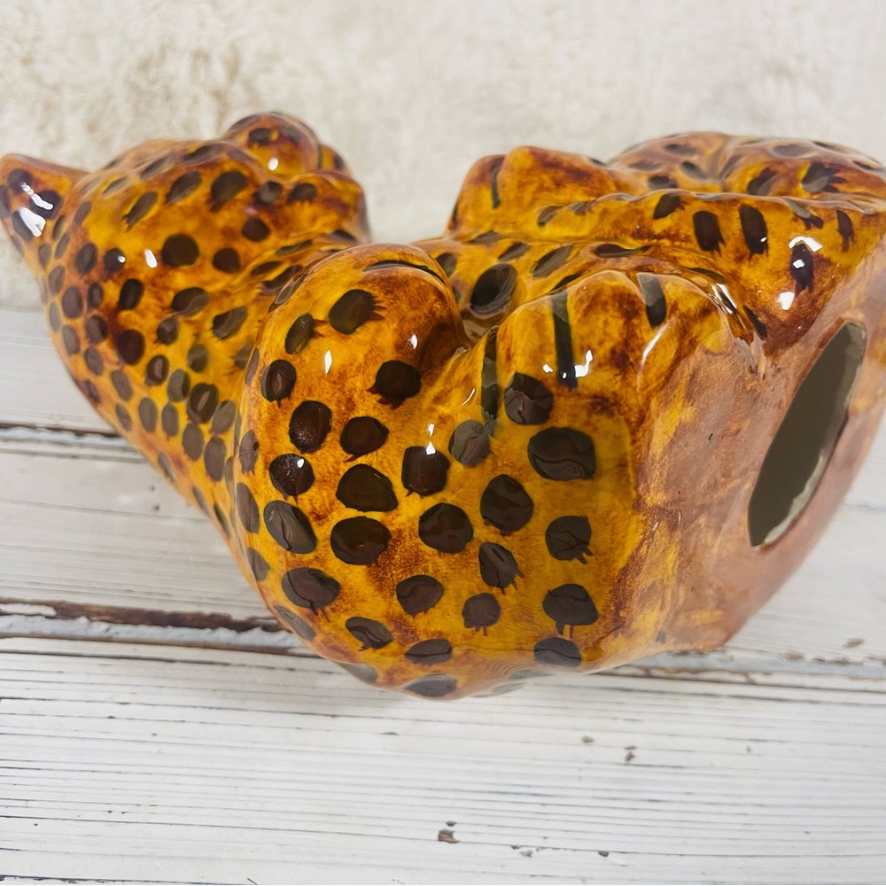 Vintage Molded Glazed Ceramic Baby Leopard Cheetah Cub 8”Animal Figurine Statue - Picture 9 of 15
